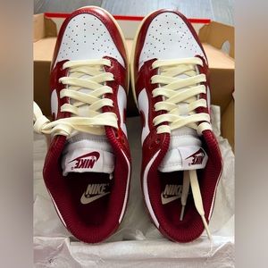 Nike Dunk Low PRM Retro Team Red